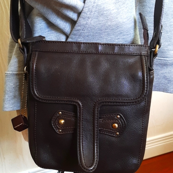 HEDGREN Brown Leather Crossbody Bag - Adjustable Strap - Great Condition - Picture 4 of 15